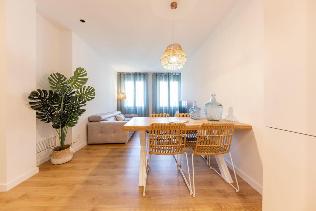 Bravissimo Tarla, 2-Bedroom Apartment Χιρόνα Εξωτερικό φωτογραφία